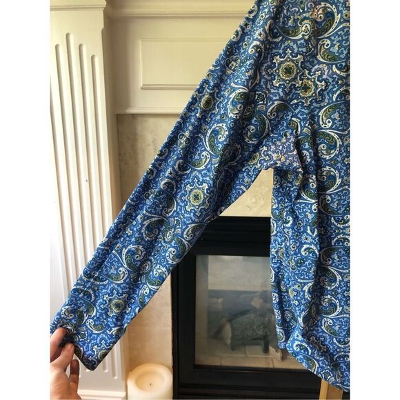 Lands End (Elinore Olsen engraved) Women’s Blue Paisley Collared Button Up Long - Picture 4 of 8